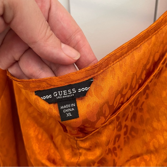 🧡🐆 GUESS LEOPARD PRINT TOP 🐆🧡 - Picture 5 of 7
